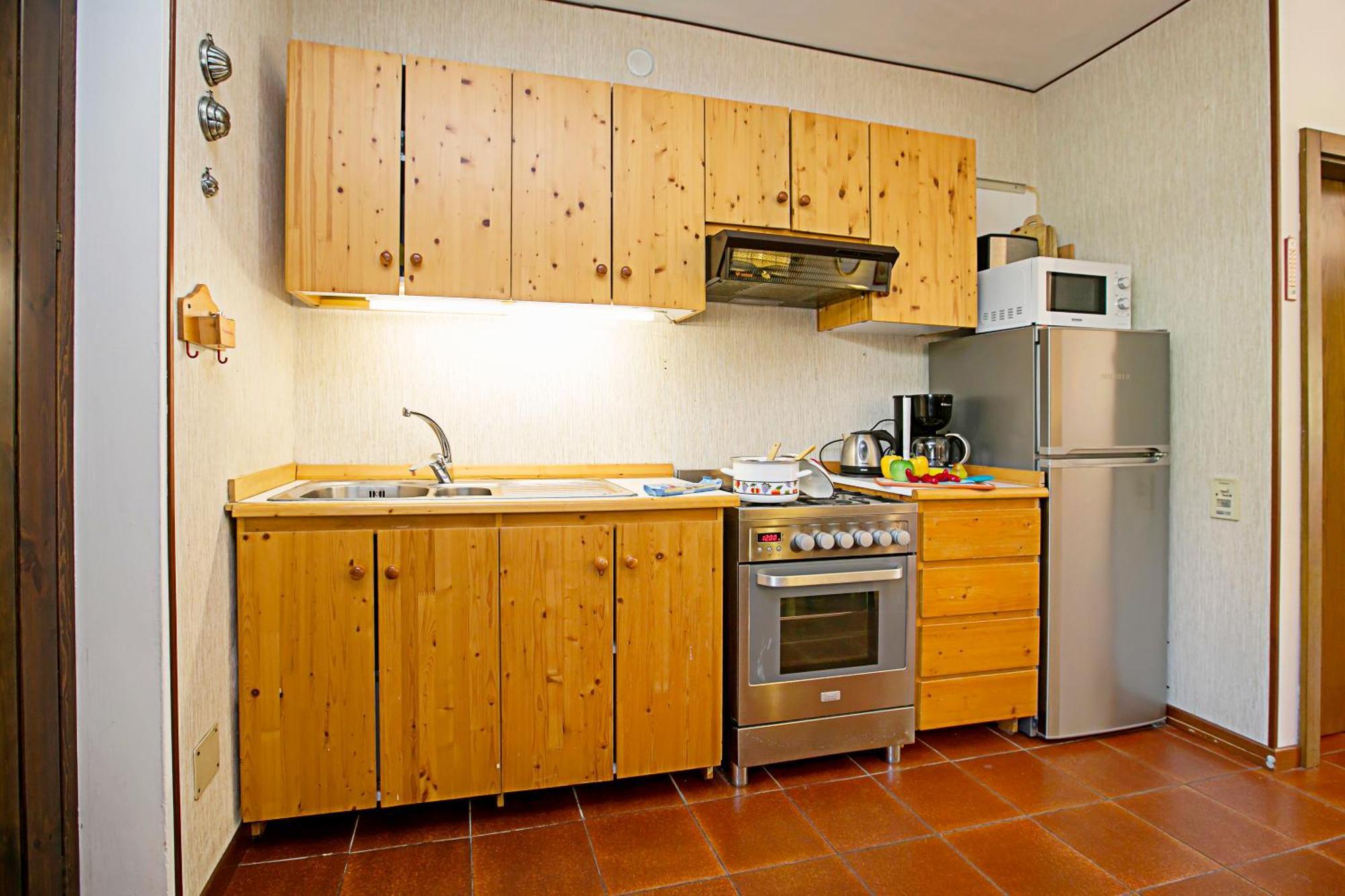 Residence Christina Due Laghi - Happy Rentals Tenno Eksteriør billede